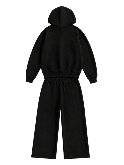 Signature Tracksuit Product V2 Black. Schwarzer Maison De La Rue Tracksuit, Rückansicht.